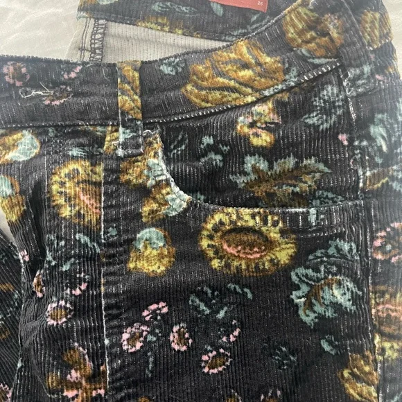 Pilcro The Icon Floral Corduroy Pants . Size 26 - Picture 5 of 8